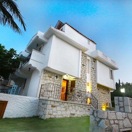 Bugra Alacati (Adults Only) Bagian luar foto