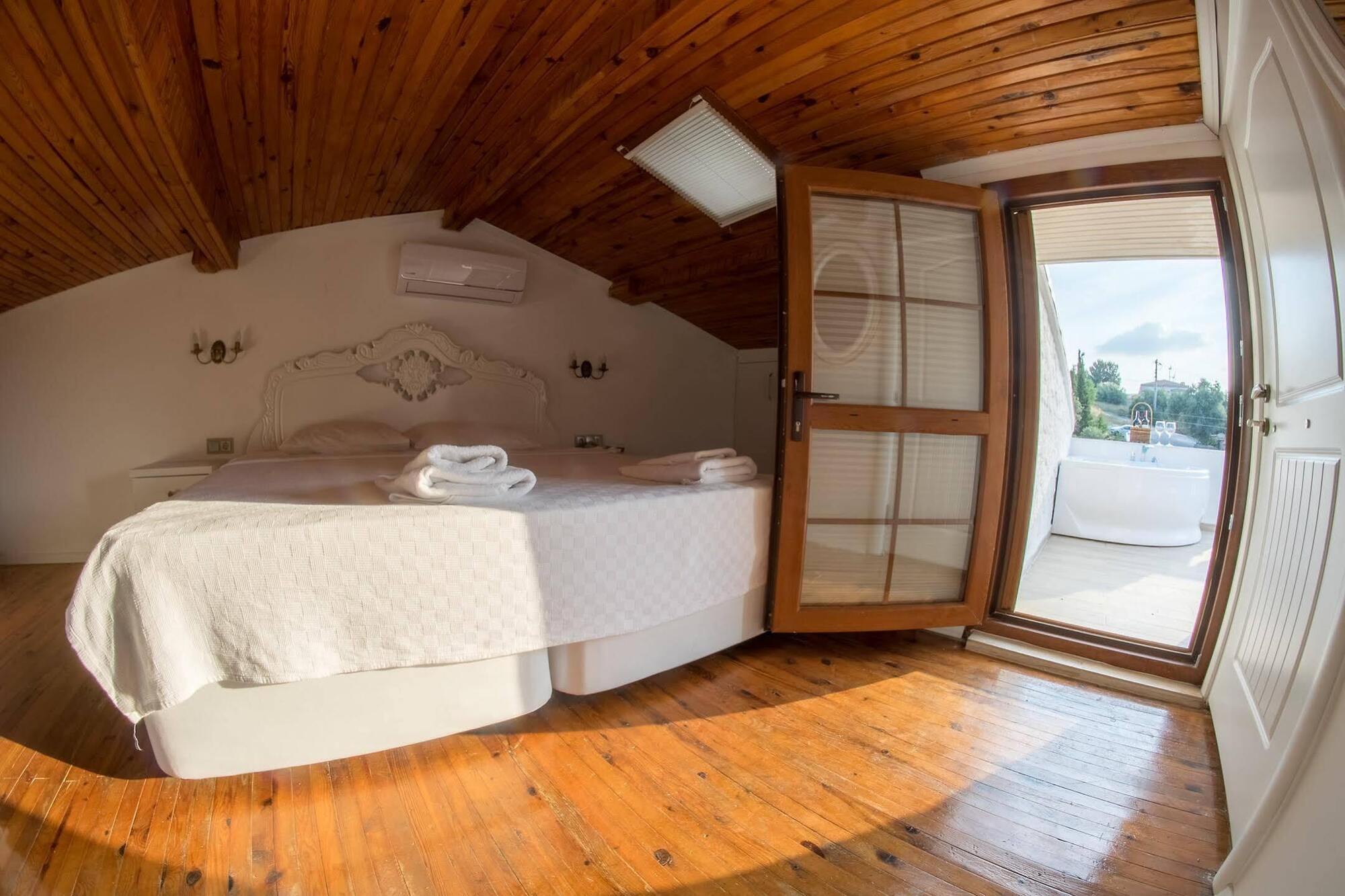 Bugra Alacati (Adults Only) Bagian luar foto