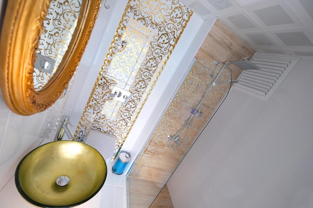Bugra Alacati (Adults Only) Bagian luar foto